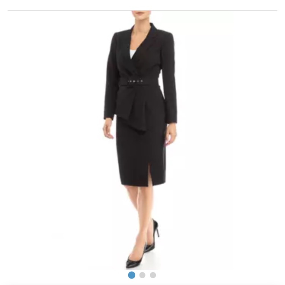 Tahari Black Skirt Suit Sz 8. Fully Lined and Super Flattering!